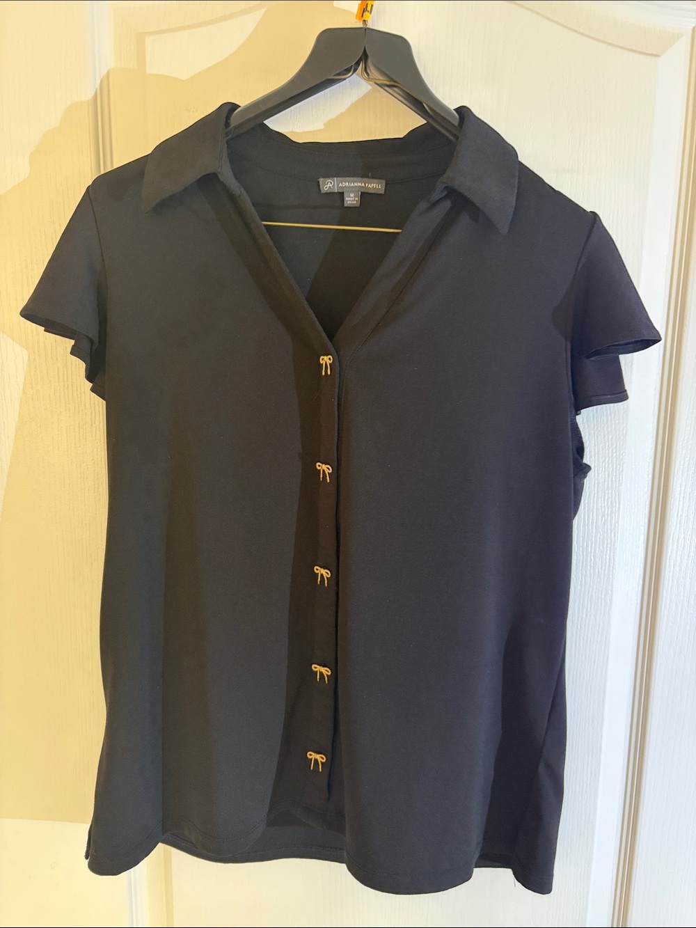 Adrianna Papell Black Short-Sleeve Button-Front Top with Gold Accent Buttons